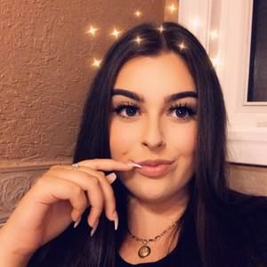 Meet your Posher, Victoria